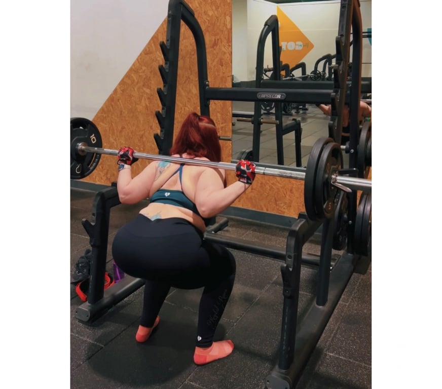 Adult Entertainment Bristol Bristol City Centre - Bristol - Photos for Dominant British Redhead Hourglass Beauty