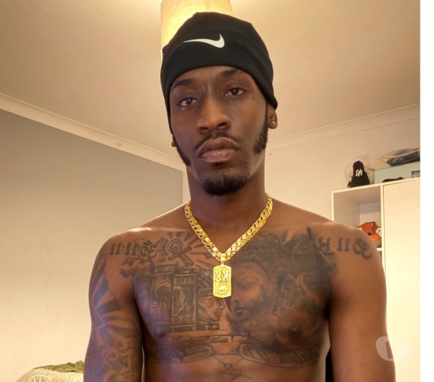  Gay massage South East London East Croydon (Tramlink) Station - South East London - Photos for caribbean guyyyyyy