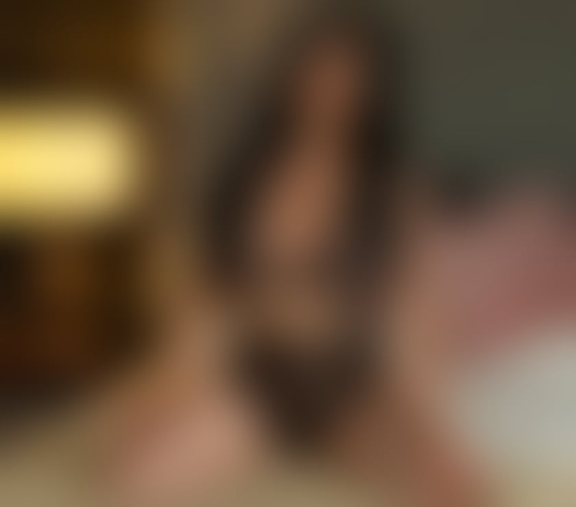 BRUNETTE&CURVY🎀INCALL&OUTCALL🌸EMMA