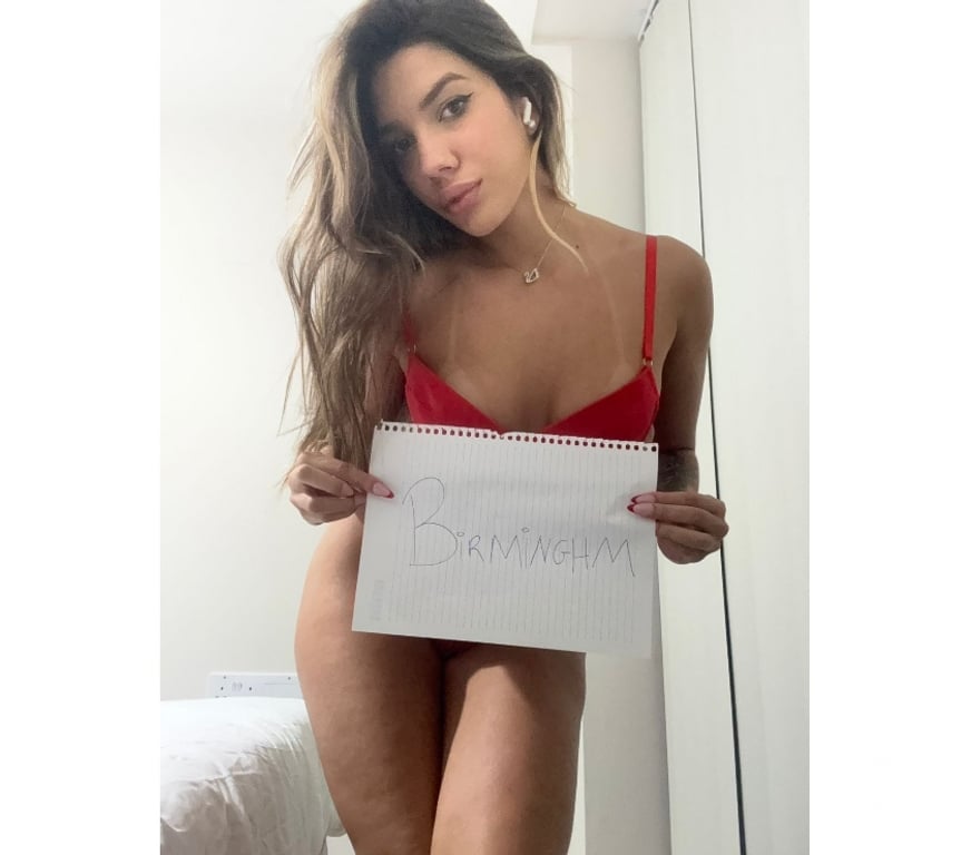 Escorts West Midlands Birmingham - Photos for CRISTAL🌟FIRST TIME IN TWON❗️NICE BODY LATINA🌟