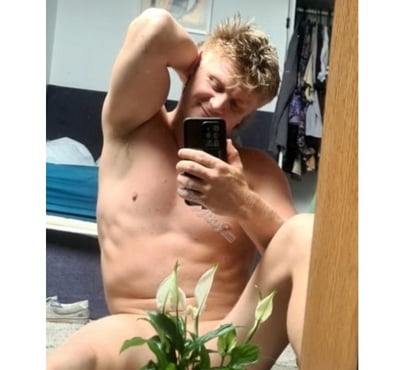  Gay massage Cardiff City Centre Cardiff - Photos for Tommy Peach.....it's in the name 😉