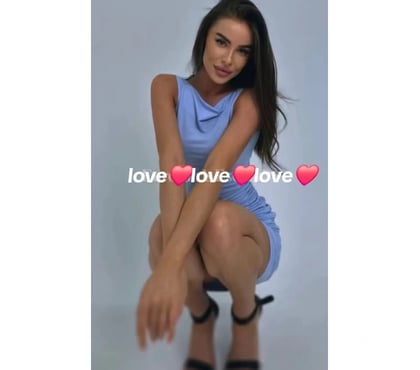  Escorts Hounslow Town Centre Hounslow - Photos for Party Izza only out call