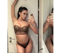 Beautiful Shemale with big SURPRISE