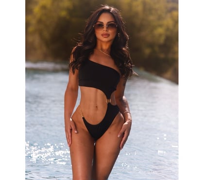 Photos for Sexy MIA high class 🇧🇷 🇪🇸 INCALL & OUTCALL