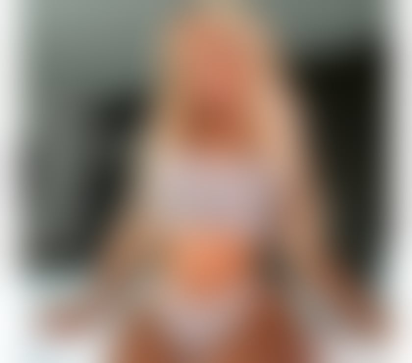 Escorts Staffordshire Stafford - Photos for Delia 💕Best Party NEW ON TOWN