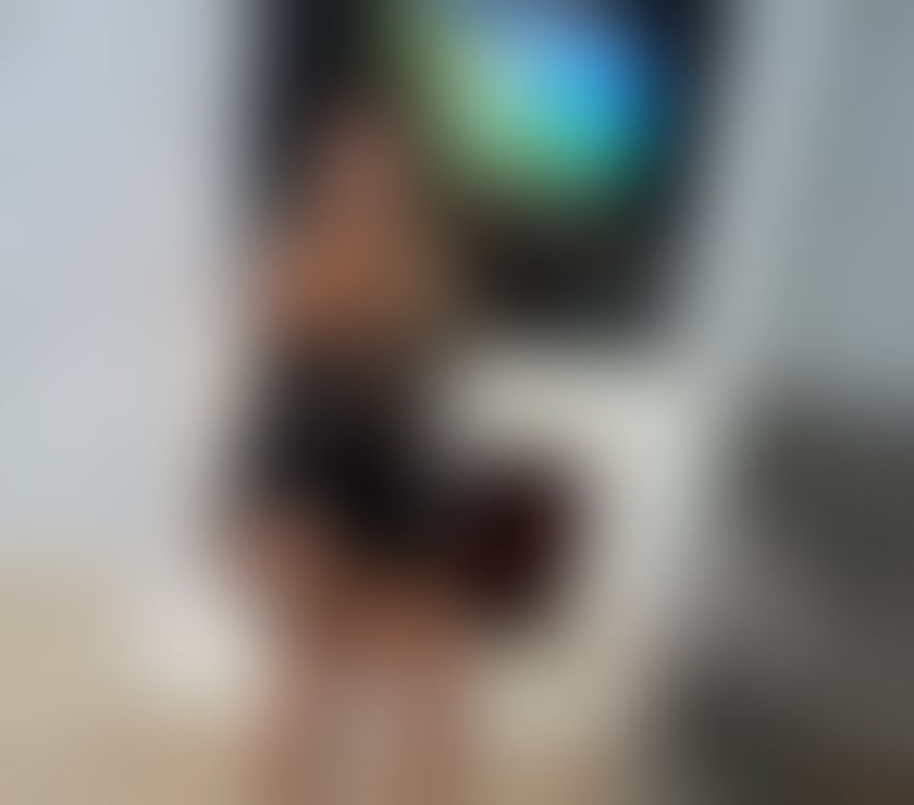 Escorts Central London Angel - Central London - Photos for Sara, a passionate, refined, and extremely sensual Colombian