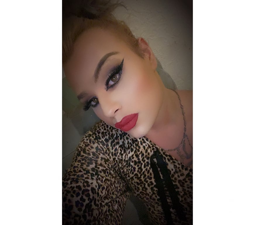 Escorts Greater Manchester Oldham - Photos for Lora Lory Transgender best blj no rush best Party