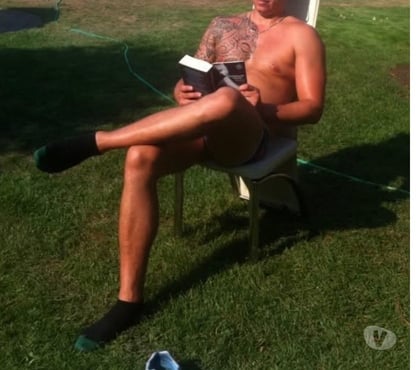 Adult Dating Woking Town Centre Woking - Photos for I am looking for a woman or a girl or a married woman for co