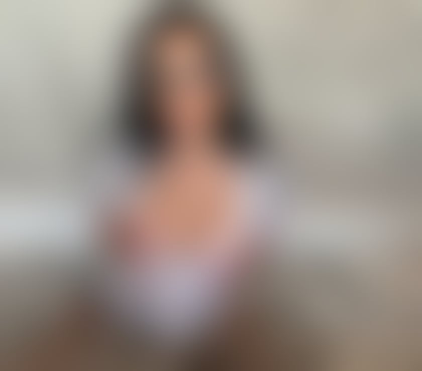 Escorts Hertfordshire Hertsmere - Photos for Monica top a levels outcall only