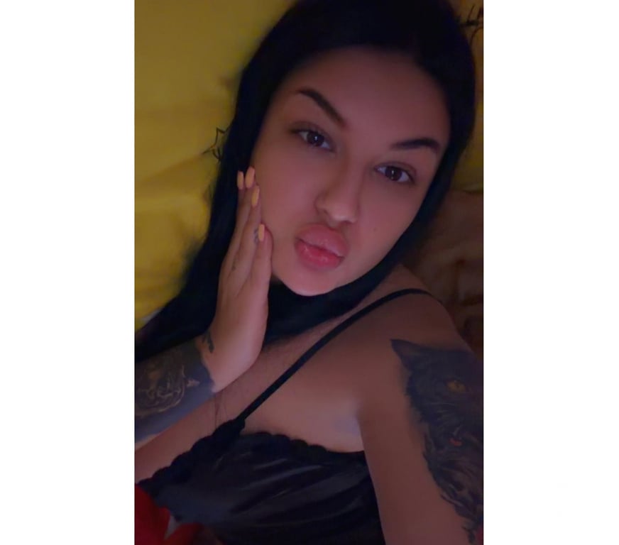 Adult Entertainment County of Herefordshire Abbeydore - County of Herefordshire - Photos for Feeling lonely tonight? Cute girl here for private fun
