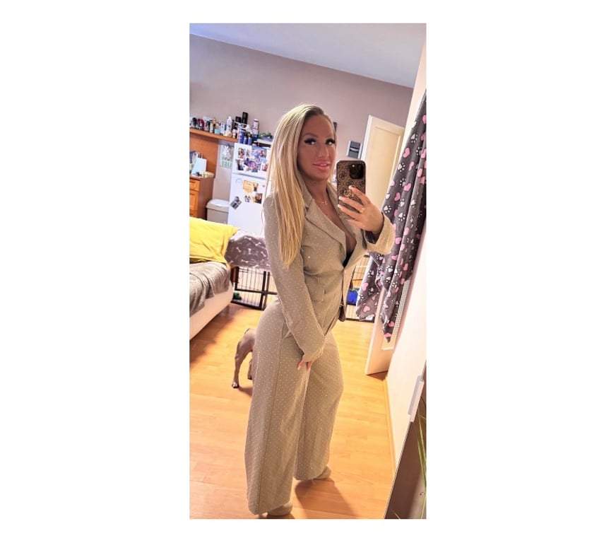 Escorts West Midlands Wolverhampton - Photos for XXX NIA AMOUR XX BEST SERVICE XX REAL PICTURES XX.