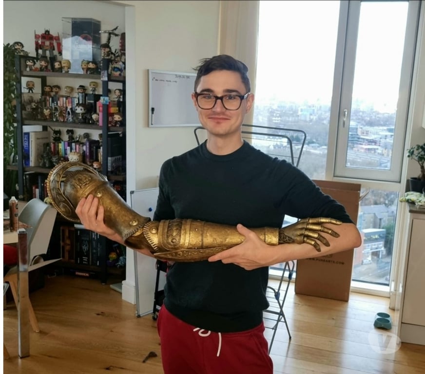  Gay massage East London Bromley-by-Bow Station - E3 - East London - Photos for Dates, just need time together? Crash with a movie thats me