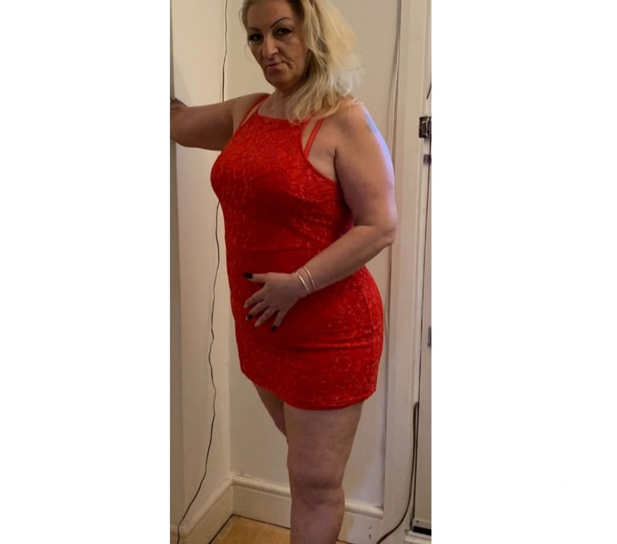 Escorts North West London Hendon Central - North West London - Photos for CHLOE ❤️❤️ HUNGARY 🇭🇺 SEXY MILF💋💋