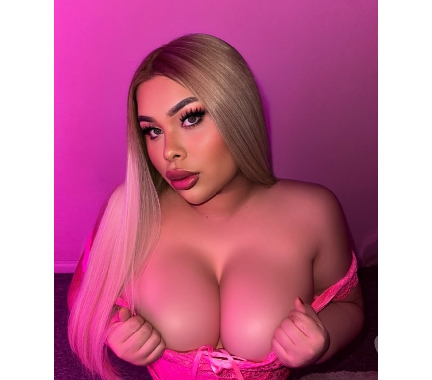 Escorts Cardiff Cardiff City Centre - Cardiff - Photos for 🩷 SWEET ALEXA - LAST 2 DAYS BEST SERVICE EVER 🩷