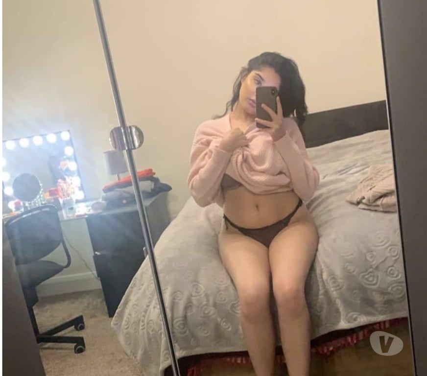 Escorts Central London London Bridge Station - Central London - Photos for Indian student girl available outcall incall online