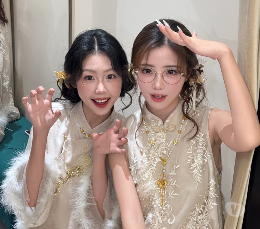 Escorts Hampshire Southampton - Photos for 💋 Sweet Asian Duo Real Curves Soft Skin Wild Service 💦