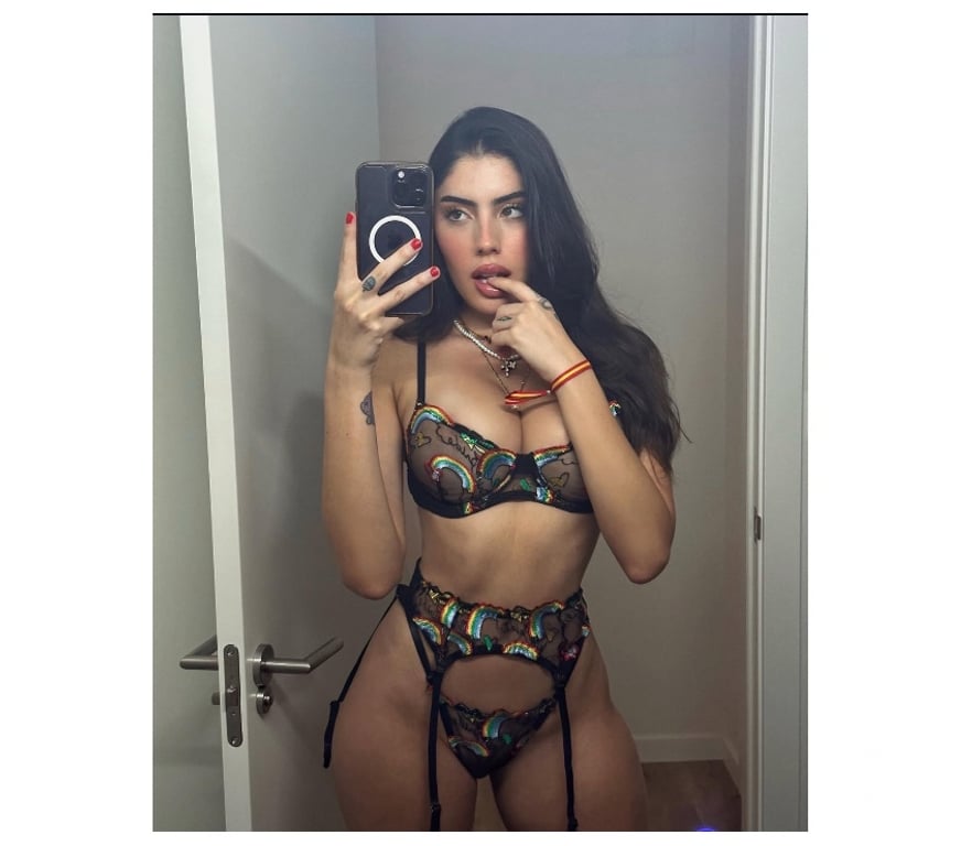 Escorts Newport - Wales Newport City Centre - Newport - Photos for Ana First time in town 🇧🇷 Party🔥 Hot💥🥂