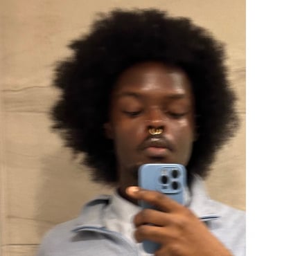 Gay Escorts Bristol City Centre Bristol - Photos for Looking for handsome lads for fnu date( no age limit )