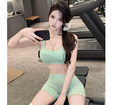 Escorts and Massages Burnley Town Centre Burnley - Photos for 🤙❤️A sweet smile Asian lady new in here