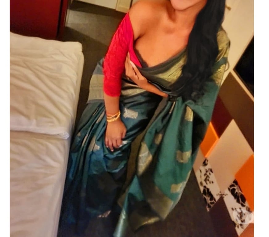 Escorts West London Hounslow - Photos for IM PRIYA INDIAN TAMIL 🇮🇳 ❤️ GIRL NEW TO HOUNSLOW