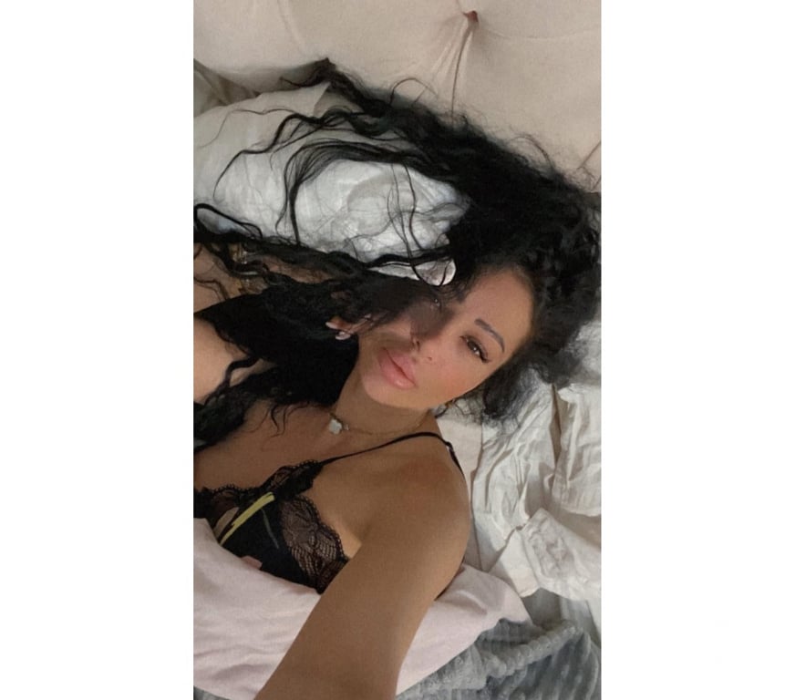 Escorts Hampshire Basingstoke and Deane - Photos for ✅Hello Ruby✨ Your Ultimate Escape with a Latina Girl