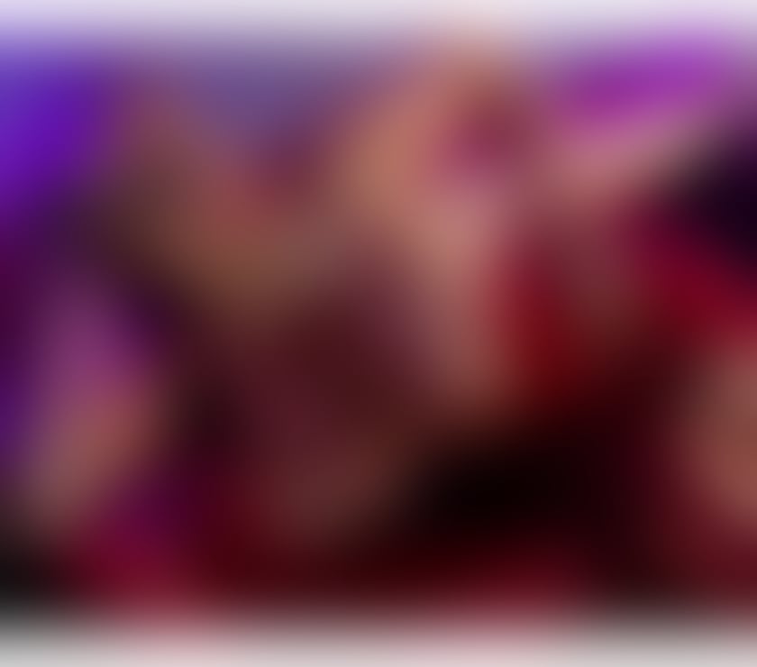 Escorts Mid Ulster Dungannon - Mid Ulster - Photos for Sexy blonde with curves, Only polite and classy gentlemen.