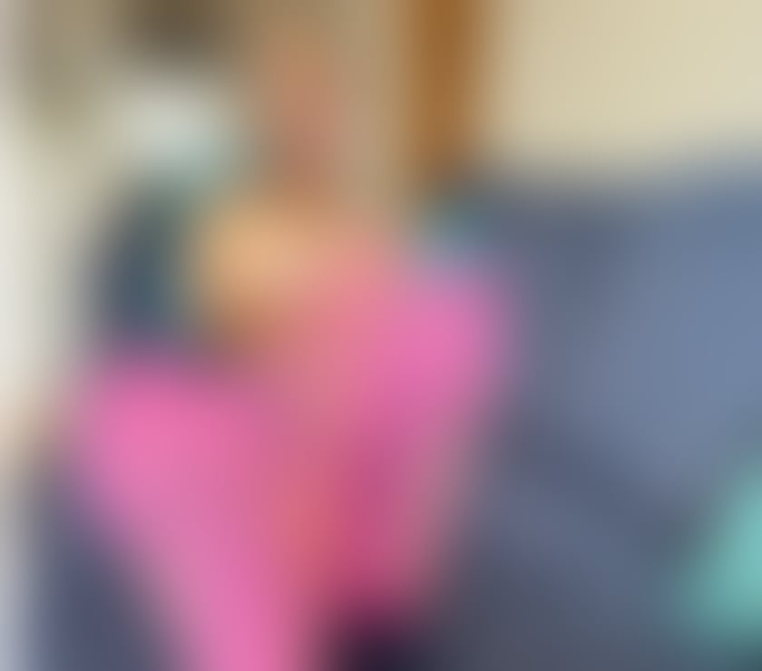 Escorts Oxfordshire Oxford - Photos for Relaxing and Revitalising Massage by English Sadie