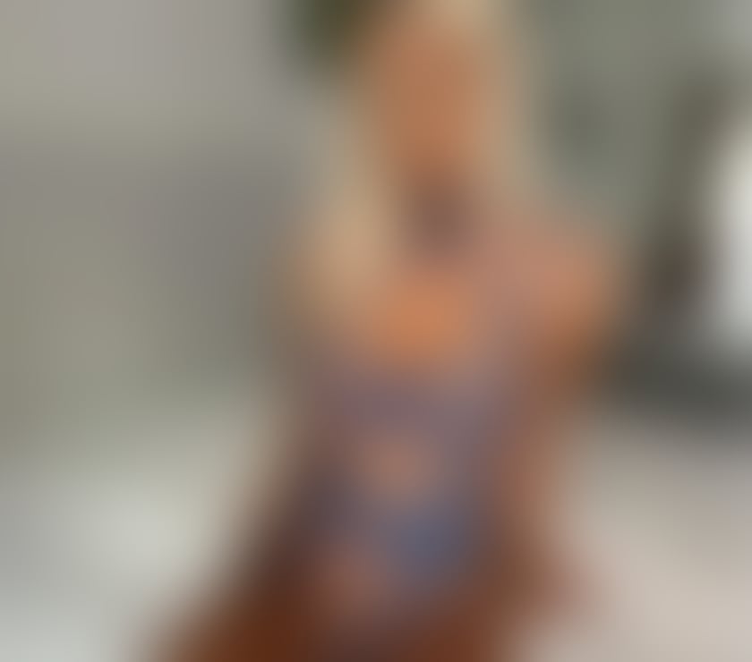 Escorts Three Bridges Crawley - Photos for 🥂PARTY GIRL🥂⭐ INDEPENDENT ❤️KIM❤️