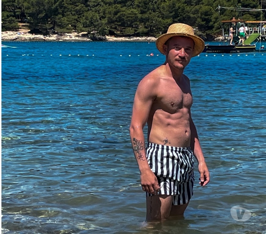  Gay massage South East London Canada Water Station - South East London - Photos for Straight Married curious