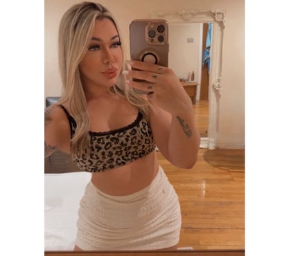 Escorts Harrow Town Centre Harrow - Photos for Big as. Girl very hot 💋🇧🇷 Brasil