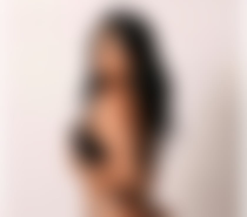 body to body 💛 E1 💛 ALDGATE Highstreet 💛 owo