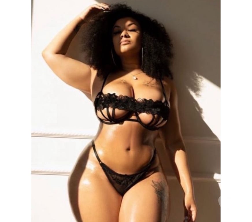 Escorts West Yorkshire Calderdale - Photos for ELEGANT AND SENSUAL ROSSY 🥵🥵