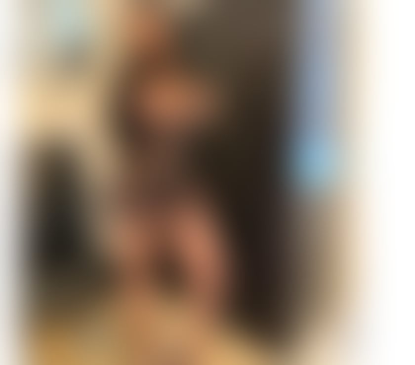 Escorts Hertfordshire St. Albans - Photos for Emma huge boobs 40C genuine natural outcall naughty