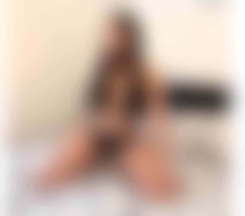 Escorts Hertfordshire St. Albans - Photos for Emma huge boobs 40C genuine natural outcall naughty