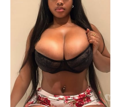 Escorts and Massages Bolton City Centre Bolton - Photos for KIOMARA NIGERIAN 🇳🇬 HOT ND CURVY