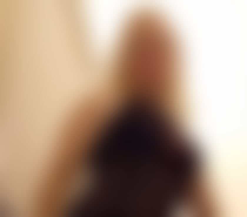 Escorts Kent Maidstone - Photos for Victoria new horny girl in town