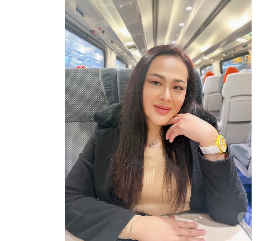 Escorts Greater Manchester Bolton - Photos for RAYA SEXY THAI GIRL - come have fun x