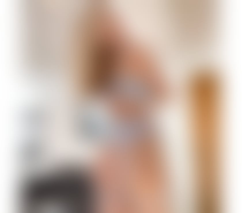 Escorts Peterborough Peterborough City Centre - Peterborough - Photos for Laura Elegant Beauty — Class, Charm & Passion