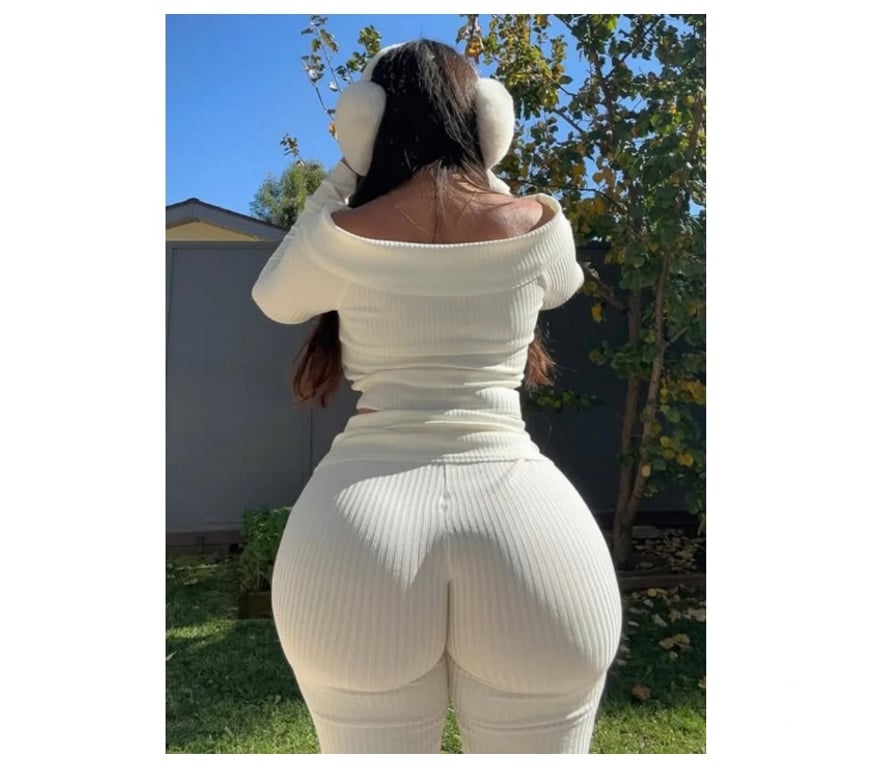 Escorts East London Upton Park - East London - Photos for 🔥🤤HOT CUBAN AVAILABLE NOW🤤🔥