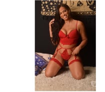 Larissa Brunette Hot ✨💕