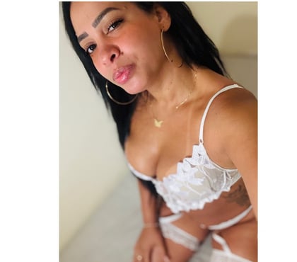 Photos for Larissa Brunette 🇧🇷❤️ Latina 🔥