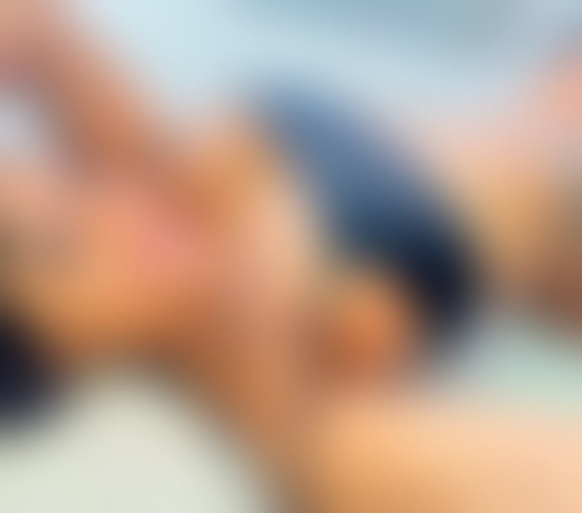 Escorts South East London Woolwich - South East London - Photos for Colombian girl in town 💯the party Reall🥳🥳