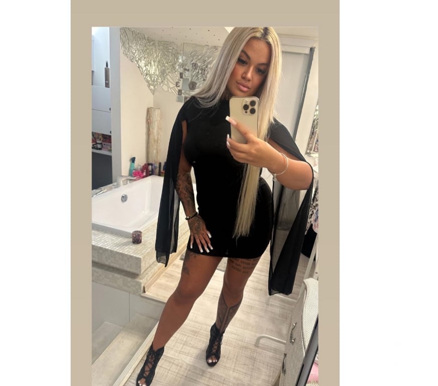 Escorts East London Canning Town Station - East London - Photos for Mira Wild 4u party girl