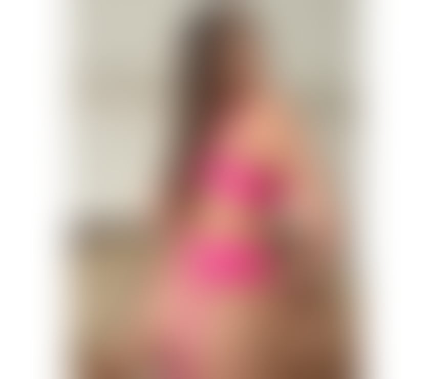 Photos for Bruna 🥰 New Corby🥂 Party girl