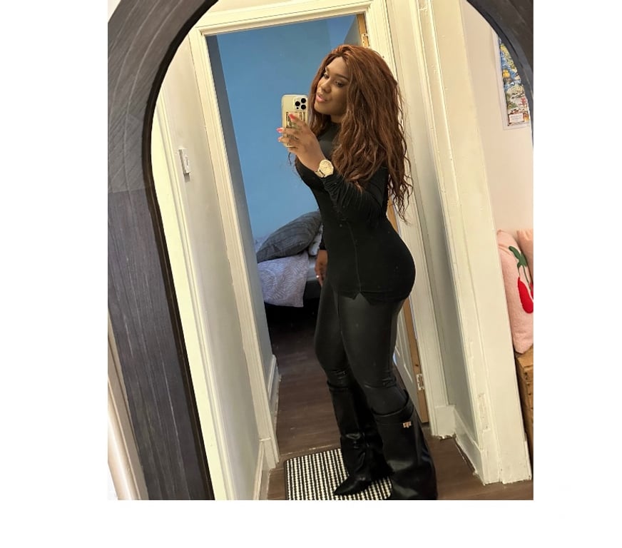 Trans Escorts Falkirk Falkirk Town Centre - Falkirk - Photos for EBONY TS BACK IN TOWN!!! NAUGHTY JULIA!! TS TS TS