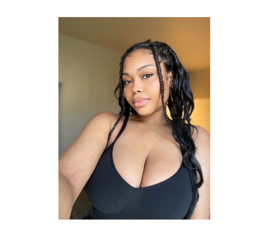 Escorts East Sussex Brighton - Photos for JULIA 🍑 NEW PARTY GIRL IN TOWN 🍾