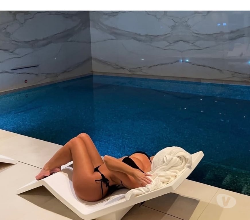 Escorts North West London Cricklewood - North West London - Photos for Sweet 🎀 Brazilian Girl 😋 Hot 🤭 Sexy 🥳