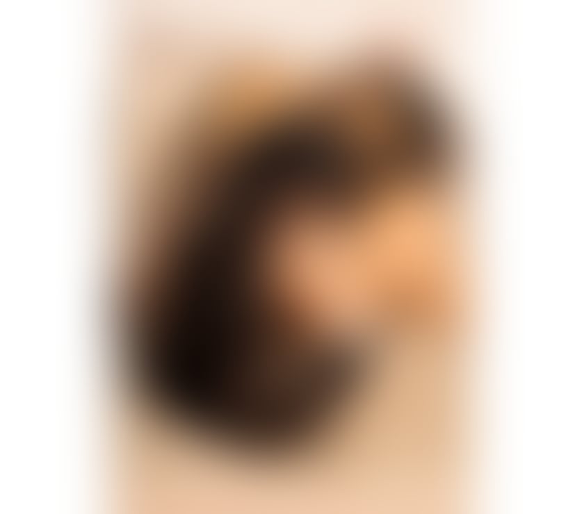 ⭐️💋CRYSTAL SEXY BRUNETTE💋⭐️