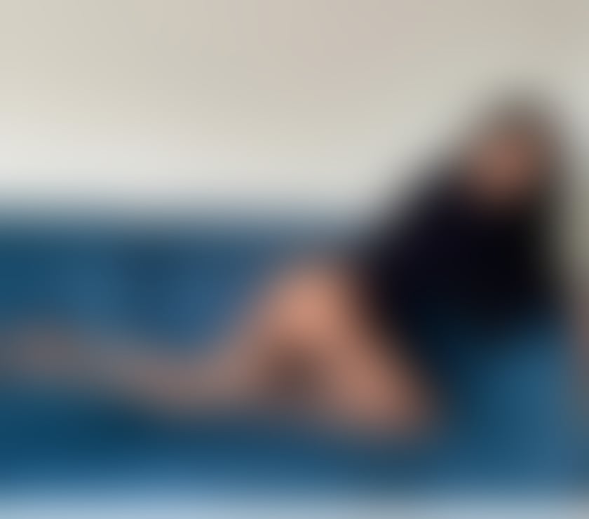 Escorts Hampshire Southampton - Photos for Cloe Horney 🤤 Party Brazilian ❤️‍🔥🥂