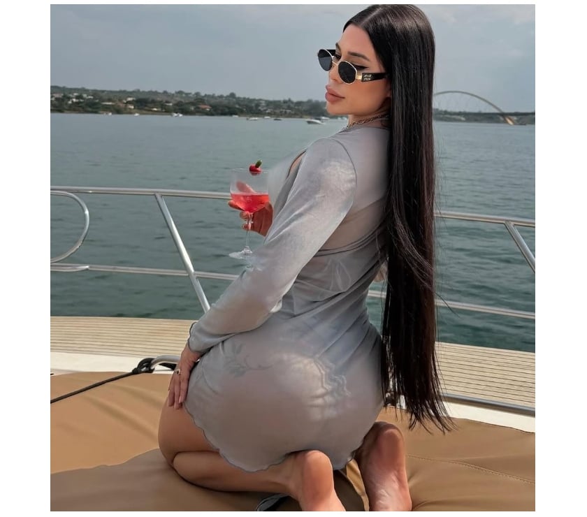  Escorts & Erotic Massage Aberdeen City Centre Aberdeen - Photos for Yara🇧🇷First Time in City🥂Party Girl